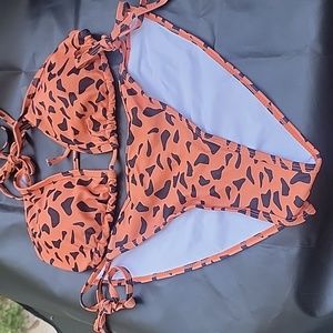 Wilma Flintstone would wear this!!